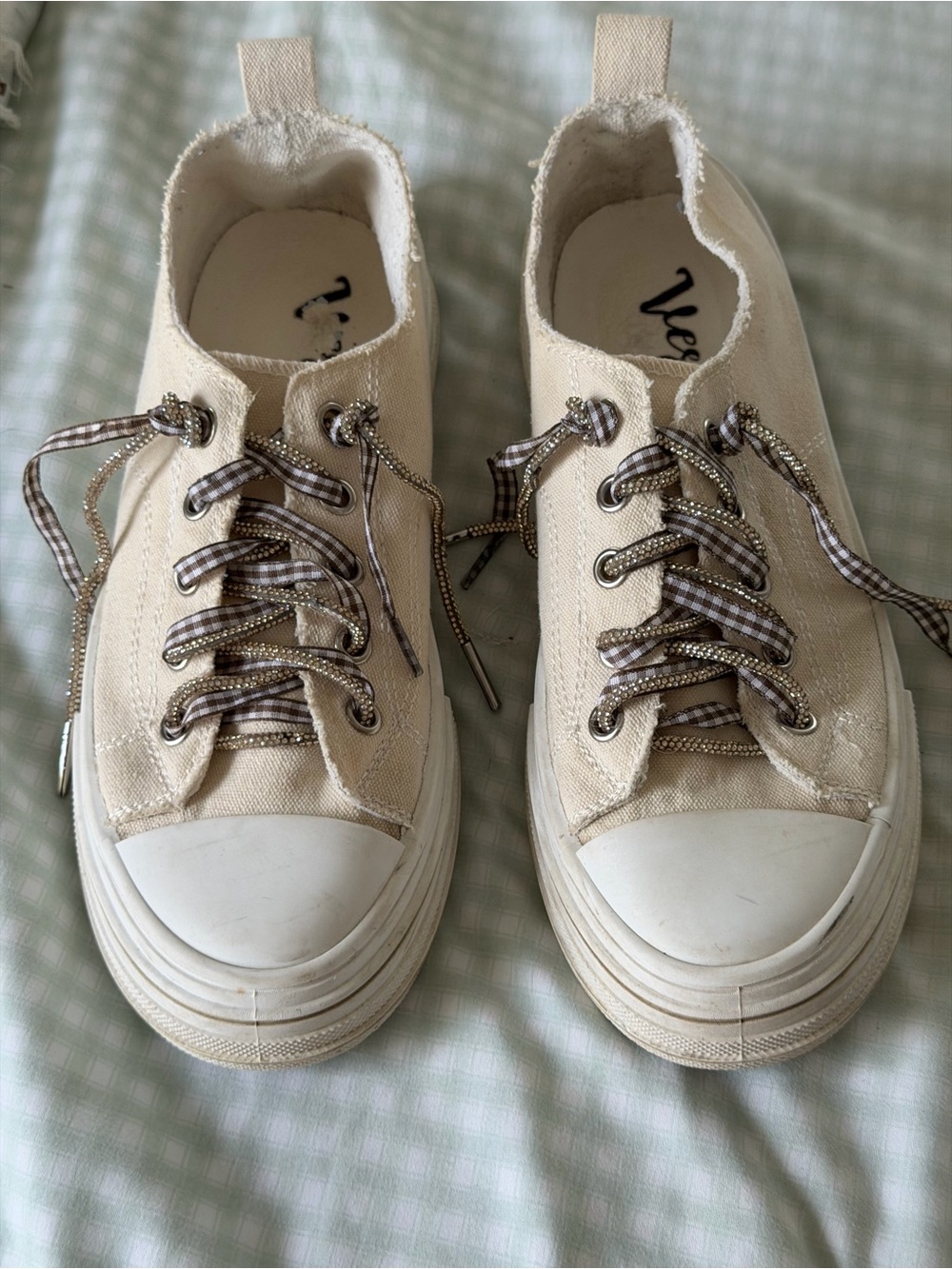 Very G Cream Canvas Low-Top Platform Sneakers with Gingham Laces
